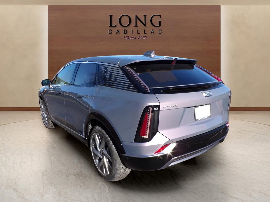 New 2026 Cadillac Optiq Luxury 1 image 9