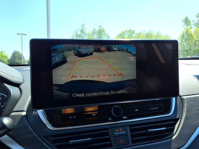 Certified 2025 Nissan Altima 2.5 SV w/ SV Premium Package image 13