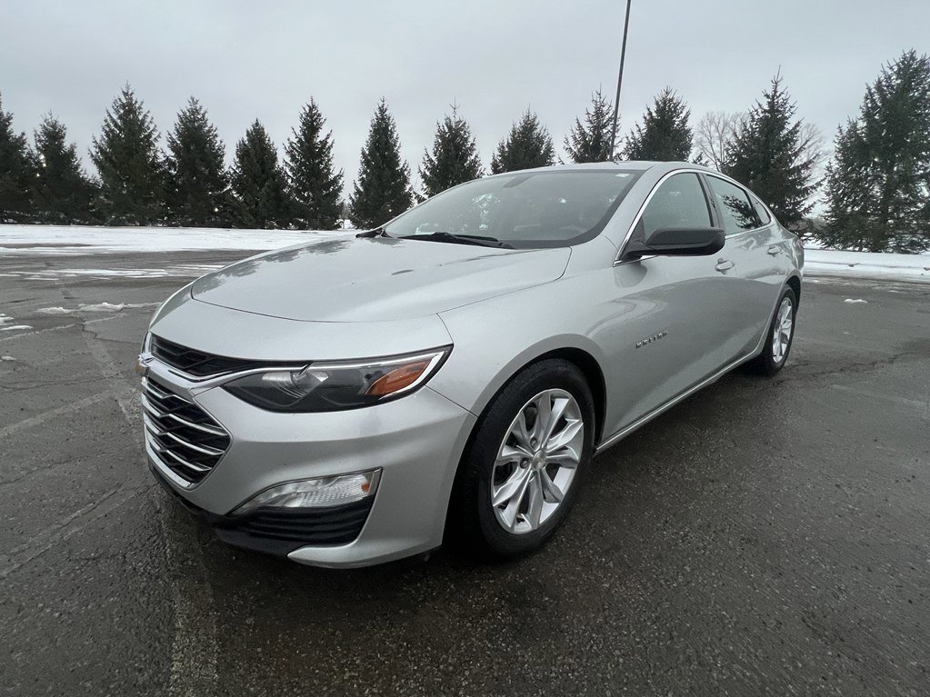 Used 2021 Chevrolet Malibu LT image 1
