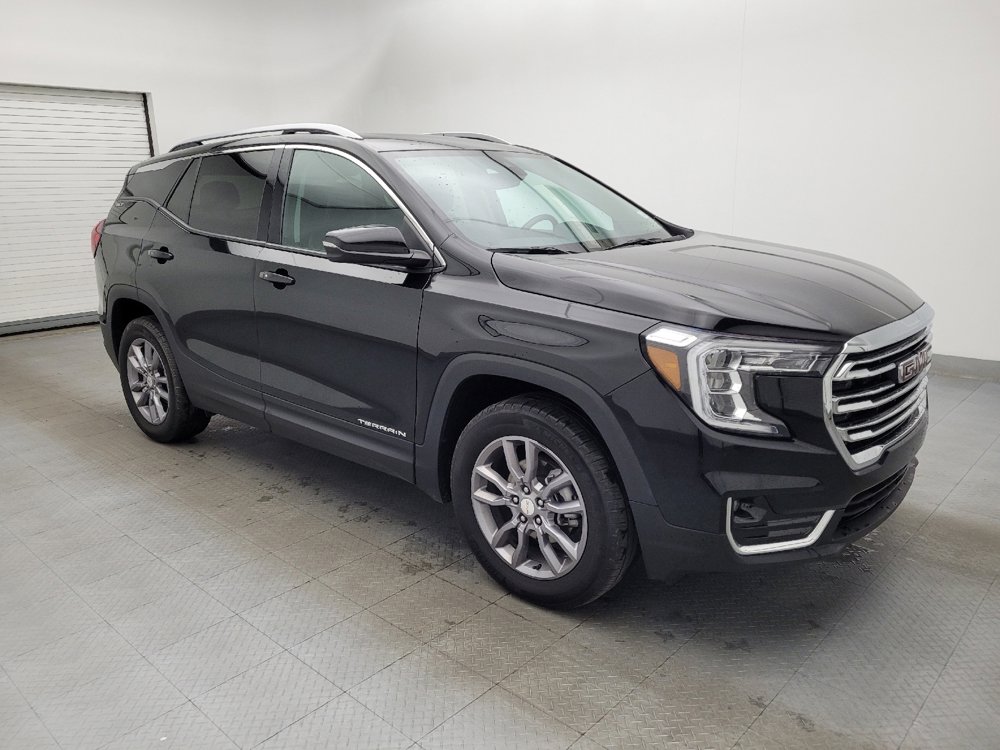 Used 2024 GMC Terrain SLT image 11