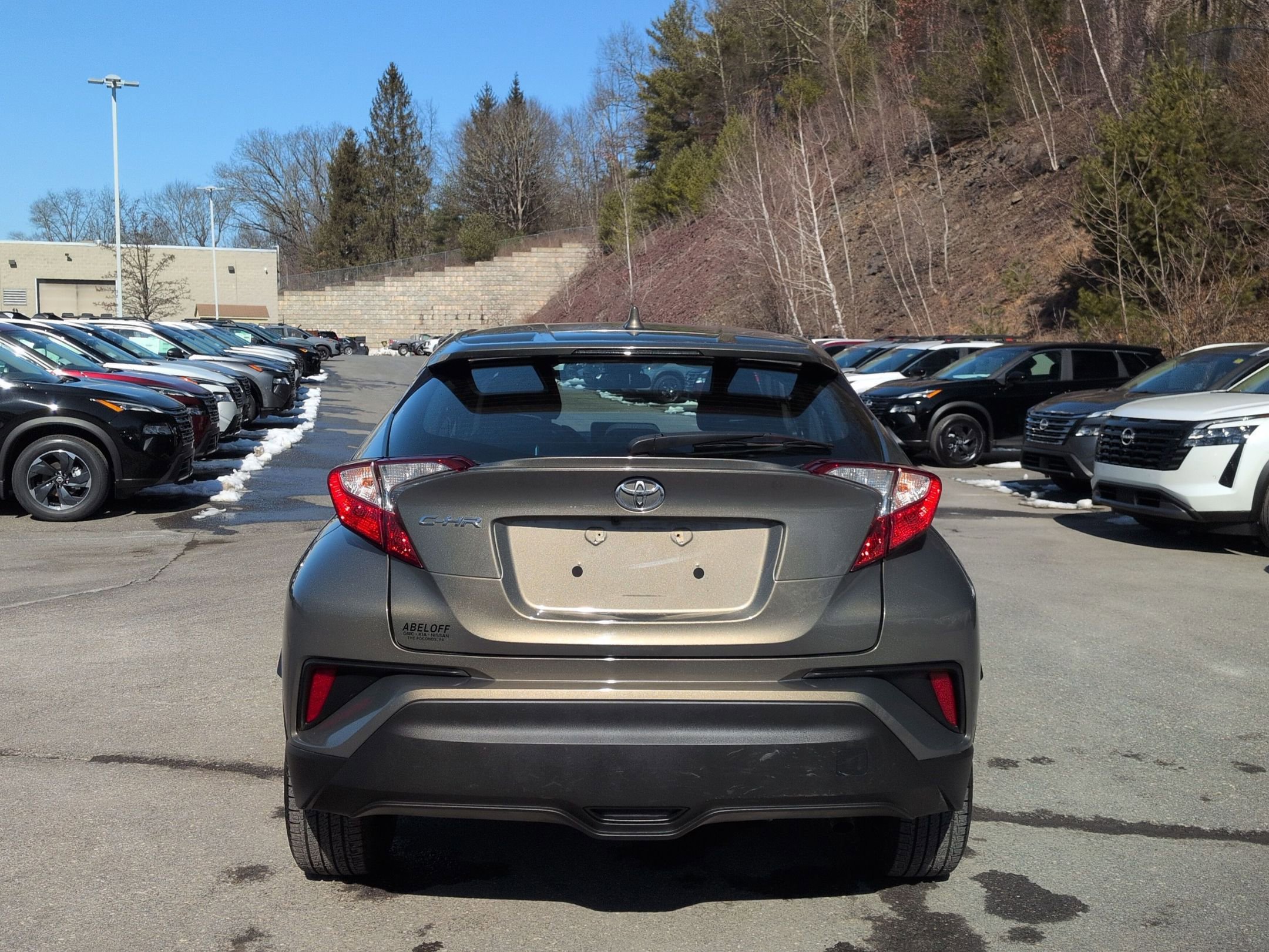 Used 2021 Toyota C-HR LE image 6