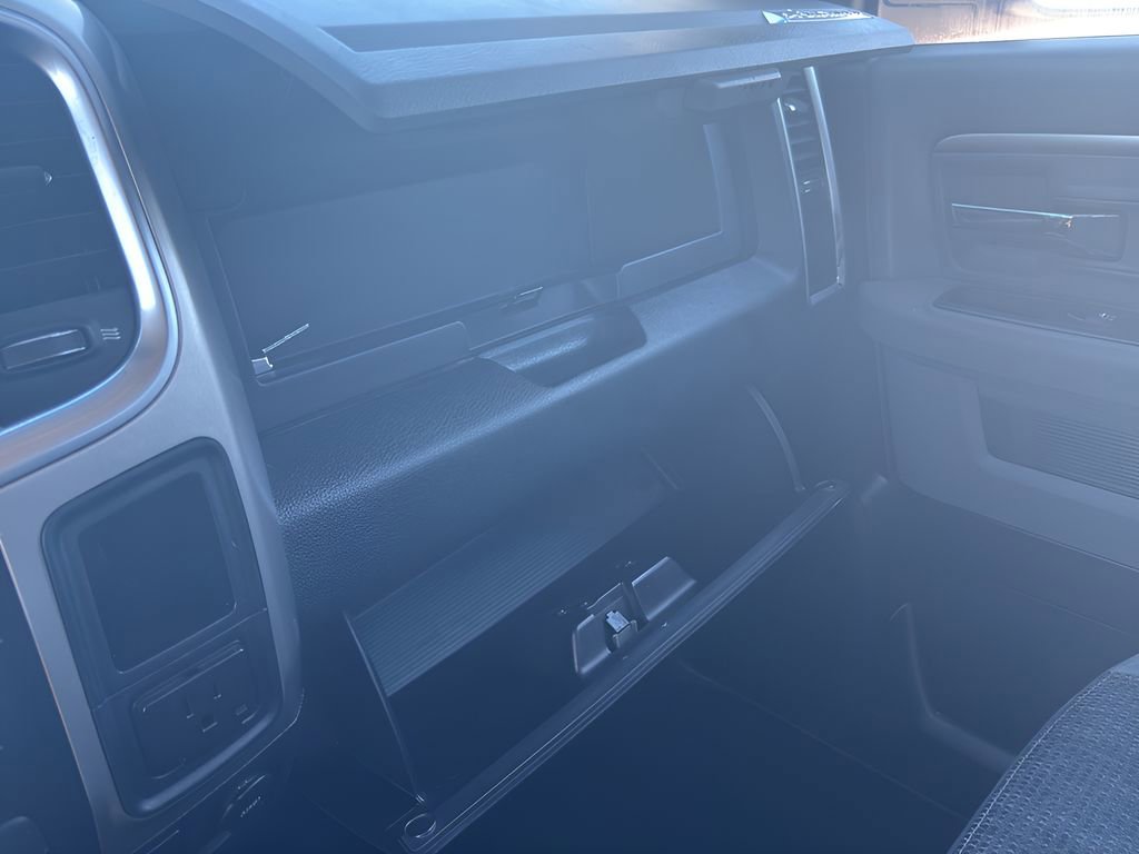 Used 2016 RAM 1500 Big Horn image 26