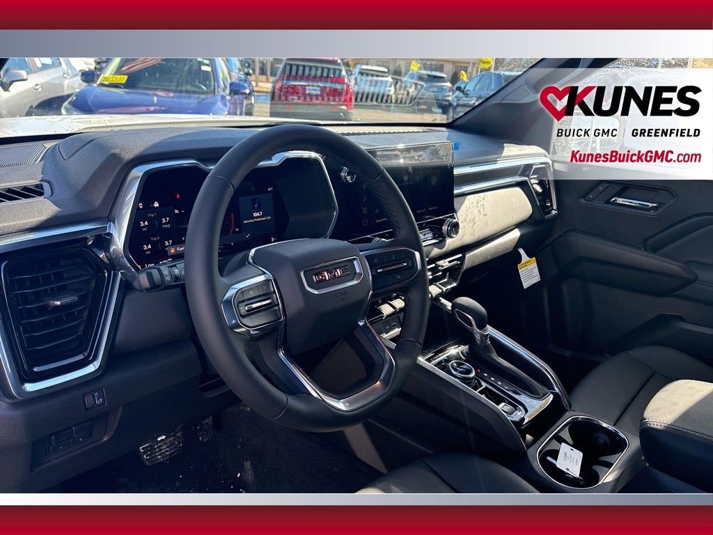 New 2025 GMC Canyon Elevation w/ Convenience Package image 18