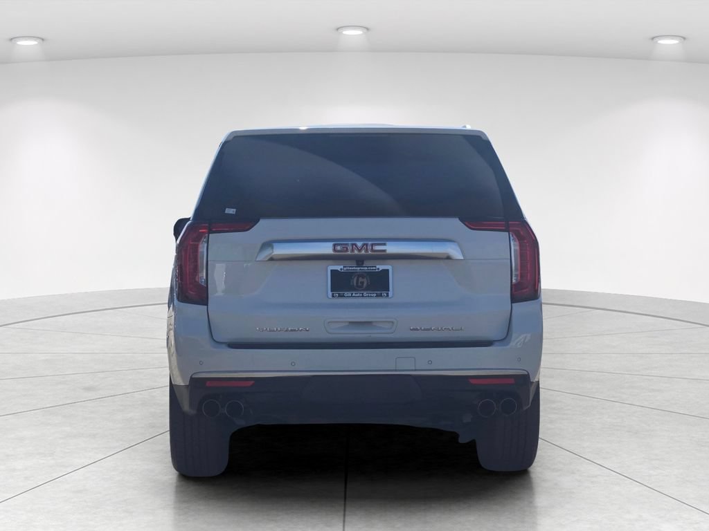 Used 2022 GMC Yukon Denali RWD image 4