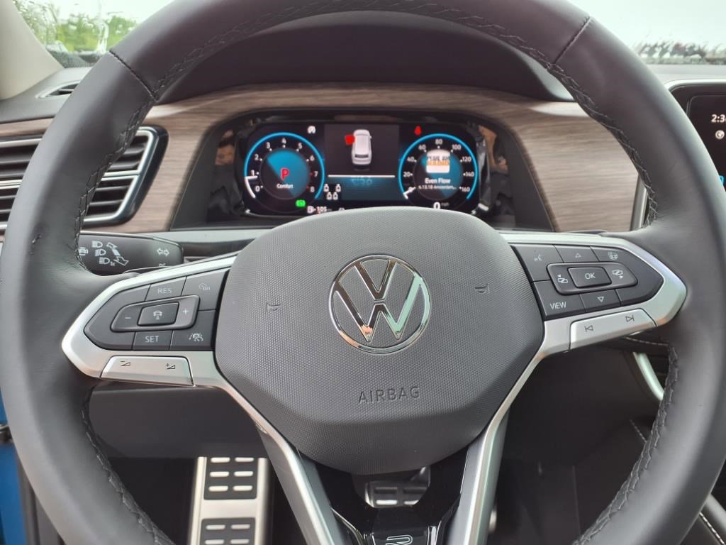 New 2025 Volkswagen Atlas SEL Premium R-Line image 14