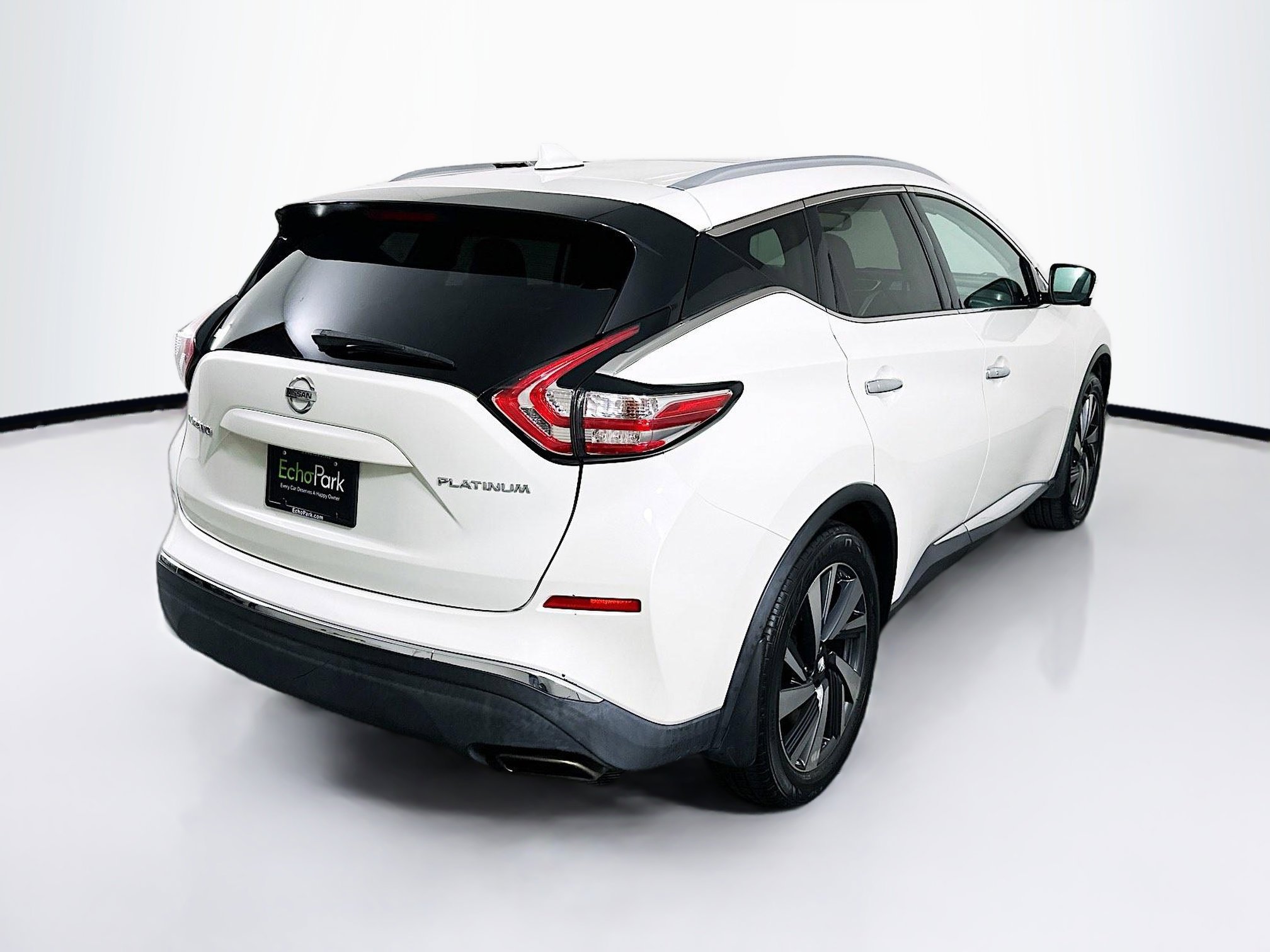 Used 2016 Nissan Murano Platinum w/ Platinum Technology Package FWD image 9
