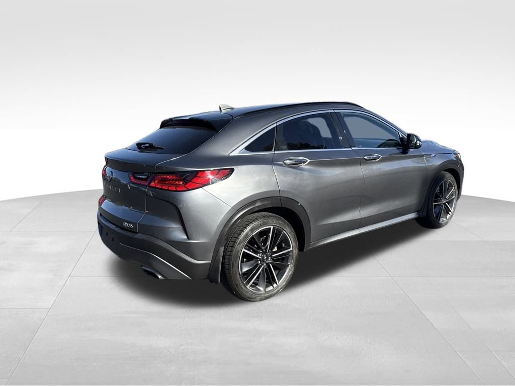 Used 2023 INFINITI QX55 Luxe w/ Cargo Package image 6