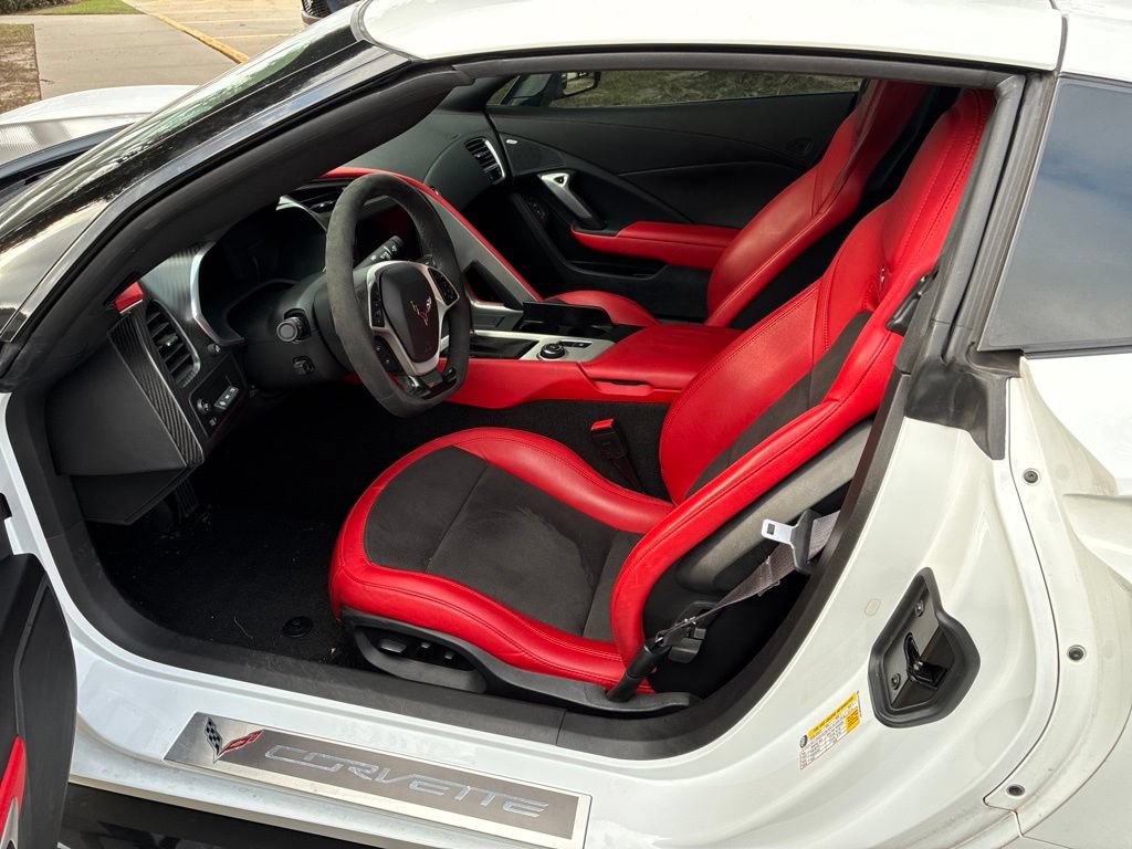 Used 2017 Chevrolet Corvette Z06 RWD image 13