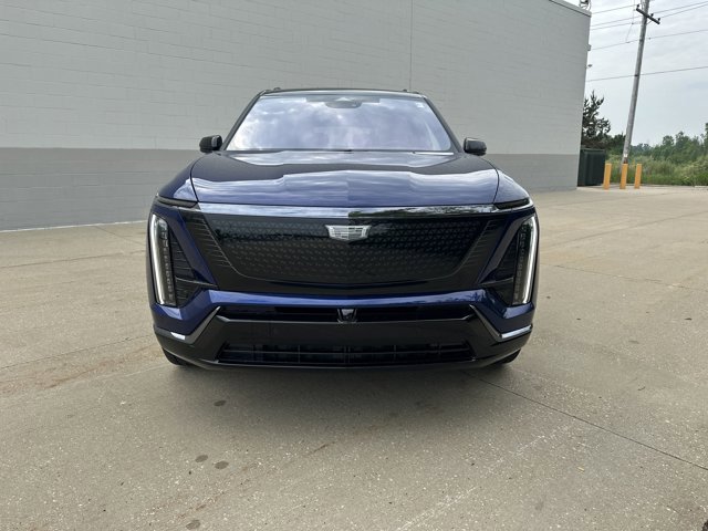 New 2026 Cadillac Vistiq Sport w/ LPO, Floor Liner Package image 2
