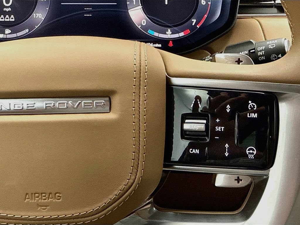Certified 2026 Land Rover Range Rover SE AWD/4WD image 12