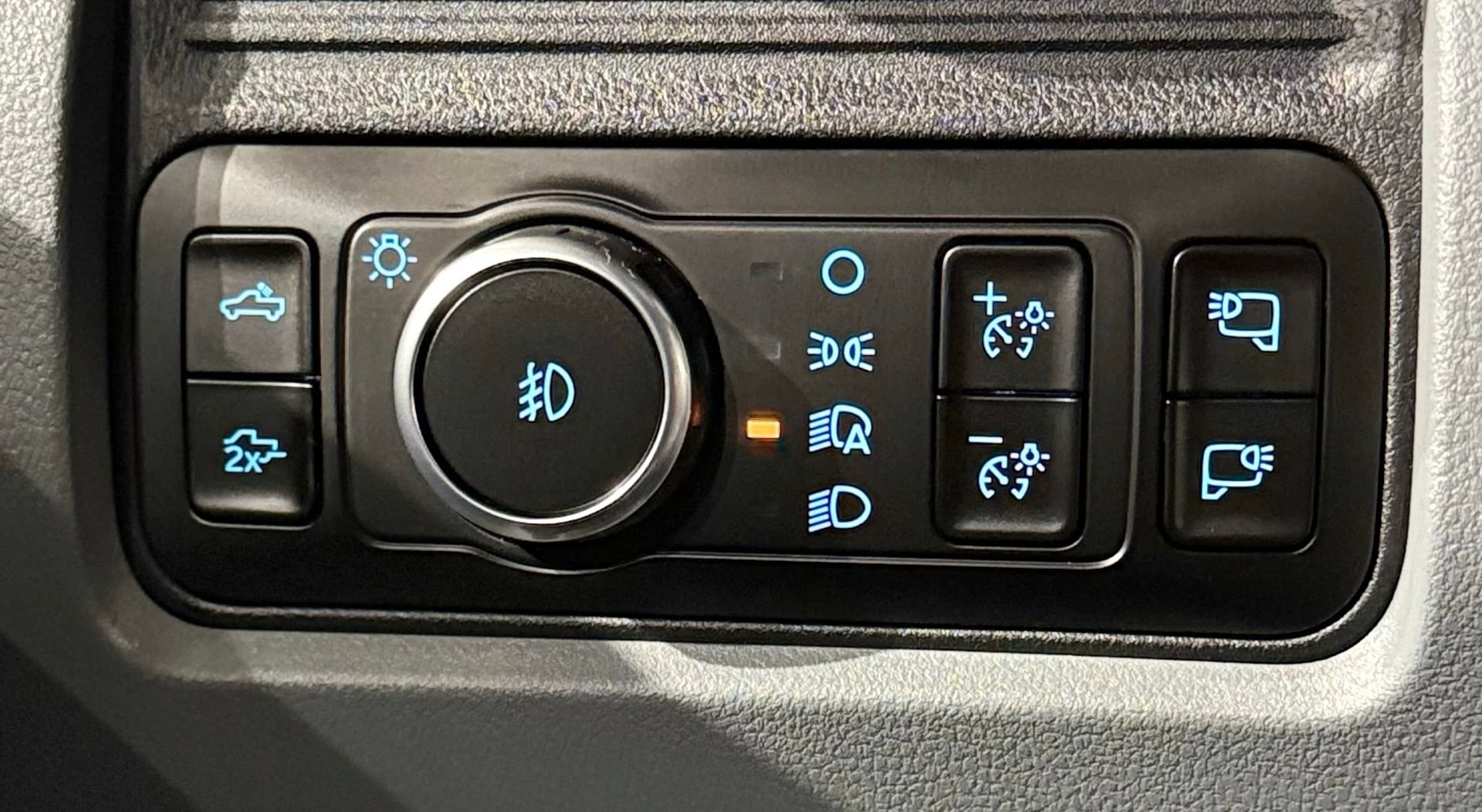 New 2026 Ford F350 XLT w/ XLT Premium Package AWD/4WD image 79
