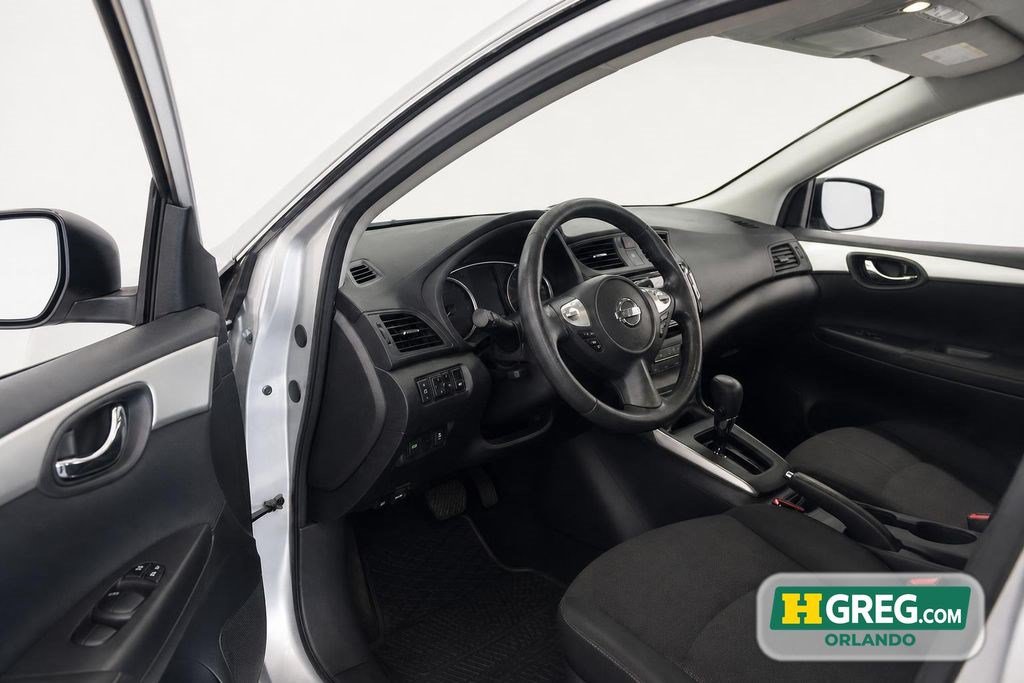 Used 2019 Nissan Sentra S FWD image 6