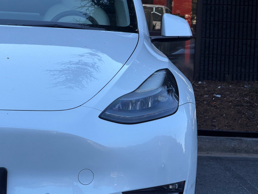 Used 2022 Tesla Model Y Performance AWD/4WD image 5