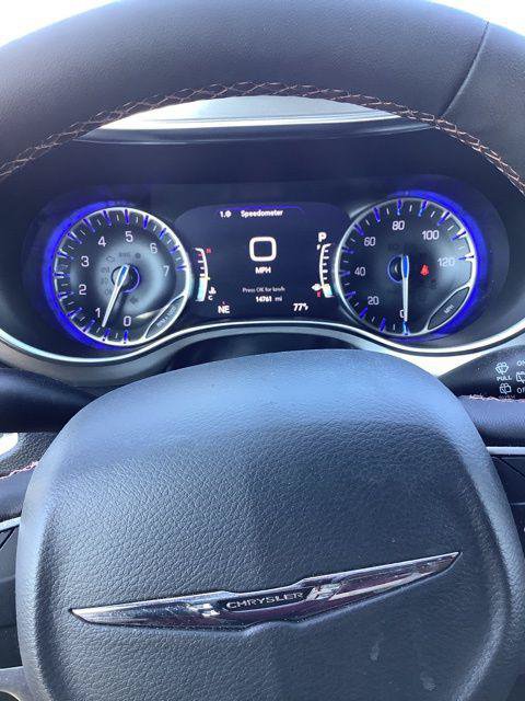 Certified 2024 Chrysler Pacifica Pinnacle FWD image 13