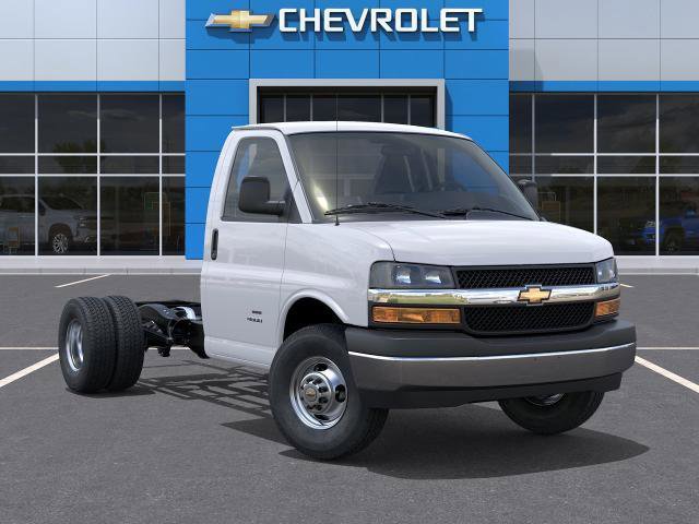 New 2026 Chevrolet Express 3500 w/ Power Convenience Package RWD image 7