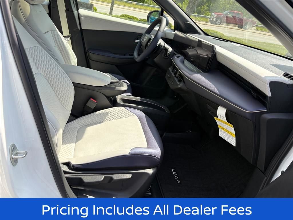 New 2026 Nissan Leaf Platinum+ w/ Cargo Package (Platinum+) FWD image 20