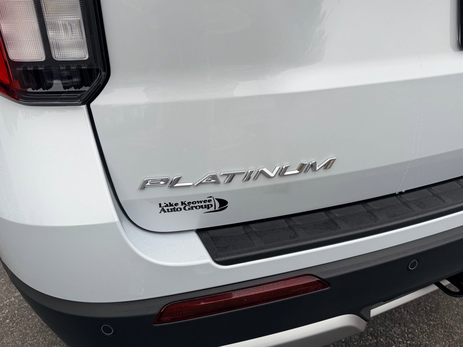 New 2026 Ford Explorer Platinum AWD/4WD image 16