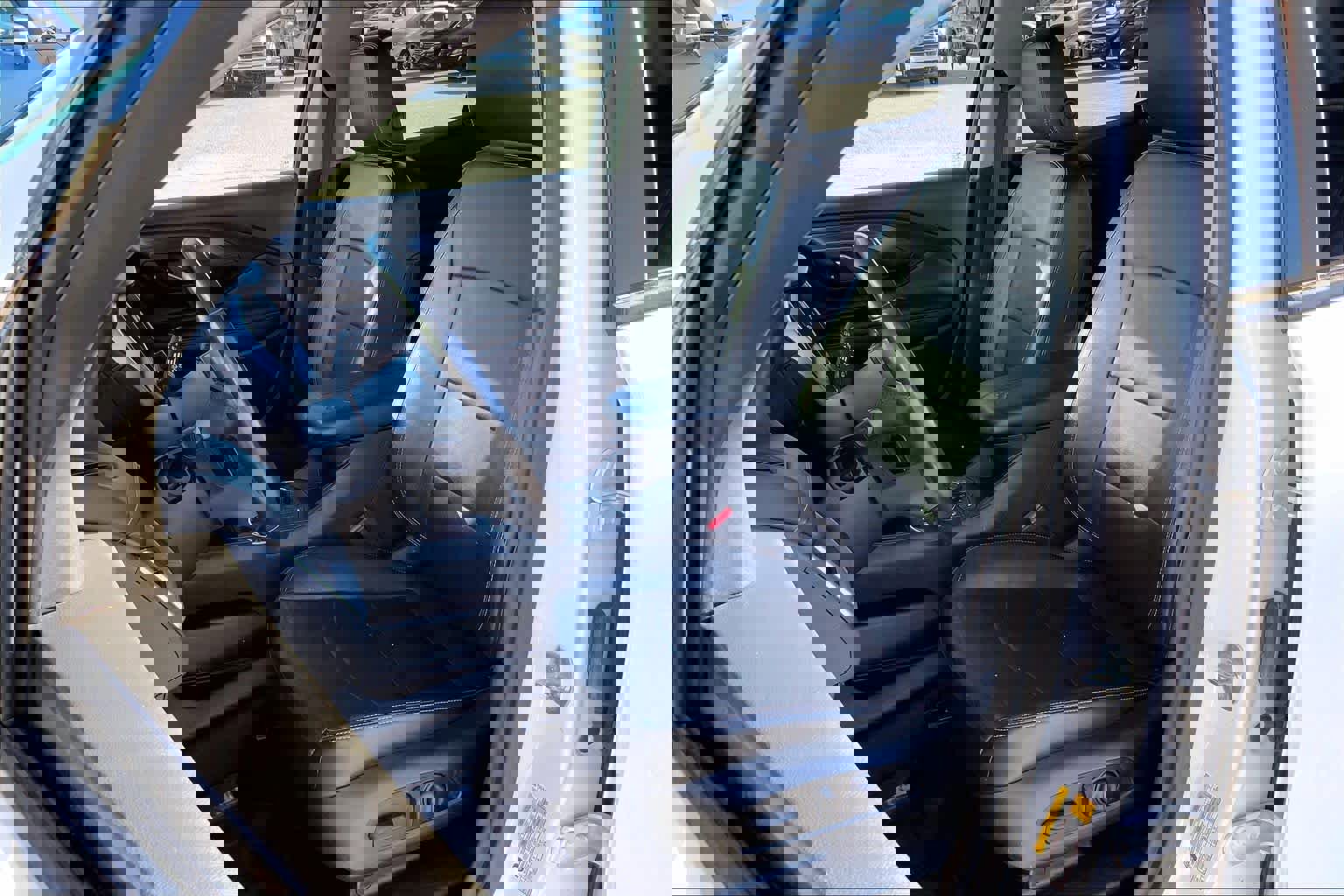 Used 2021 GMC Terrain SLT w/ Infotainment Package II image 8