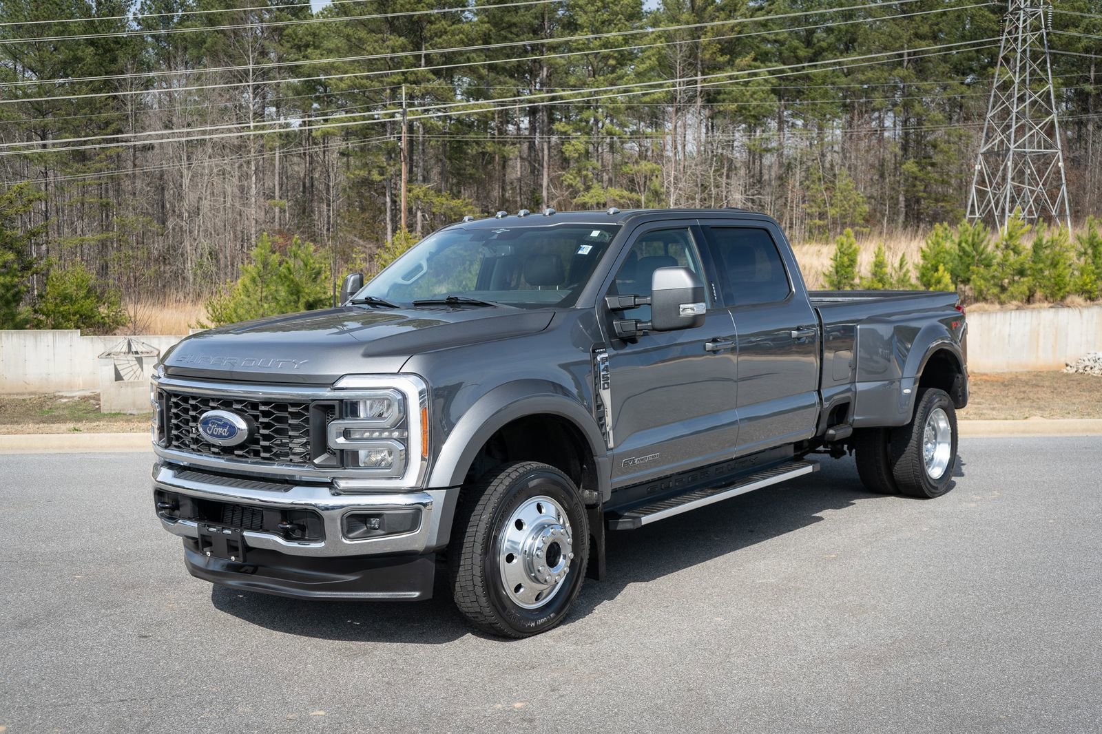 Used 2023 Ford F450 Lariat w/ FX4 Off-Road Package image 11