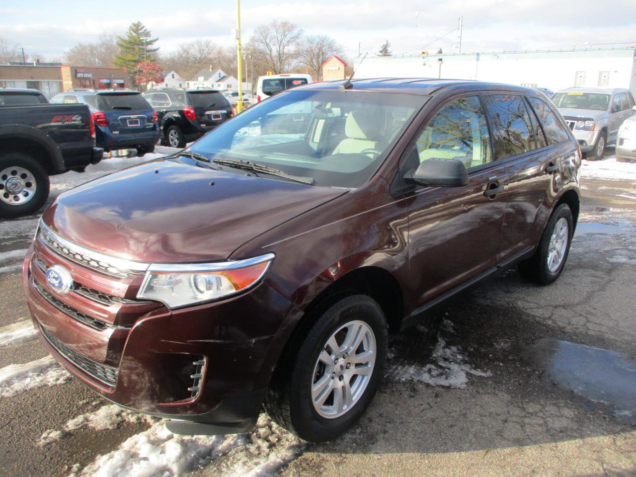 Used 2012 Ford Edge SE image 3