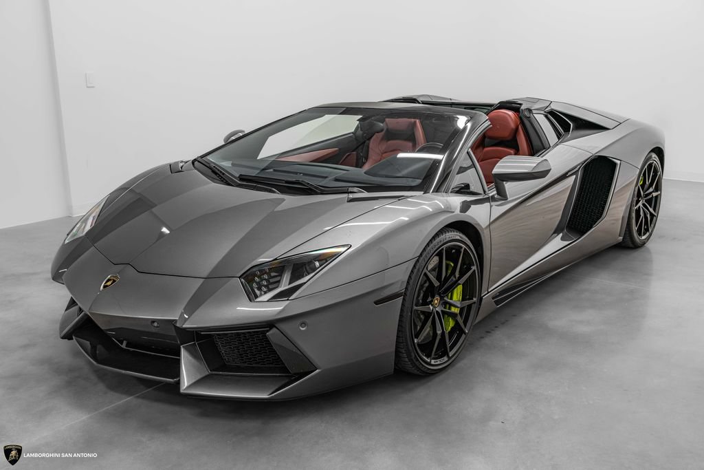Used 2015 Lamborghini Aventador LP 700-4 AWD/4WD image 18