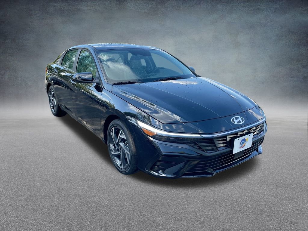 New 2025 Hyundai Elantra Limited image 33