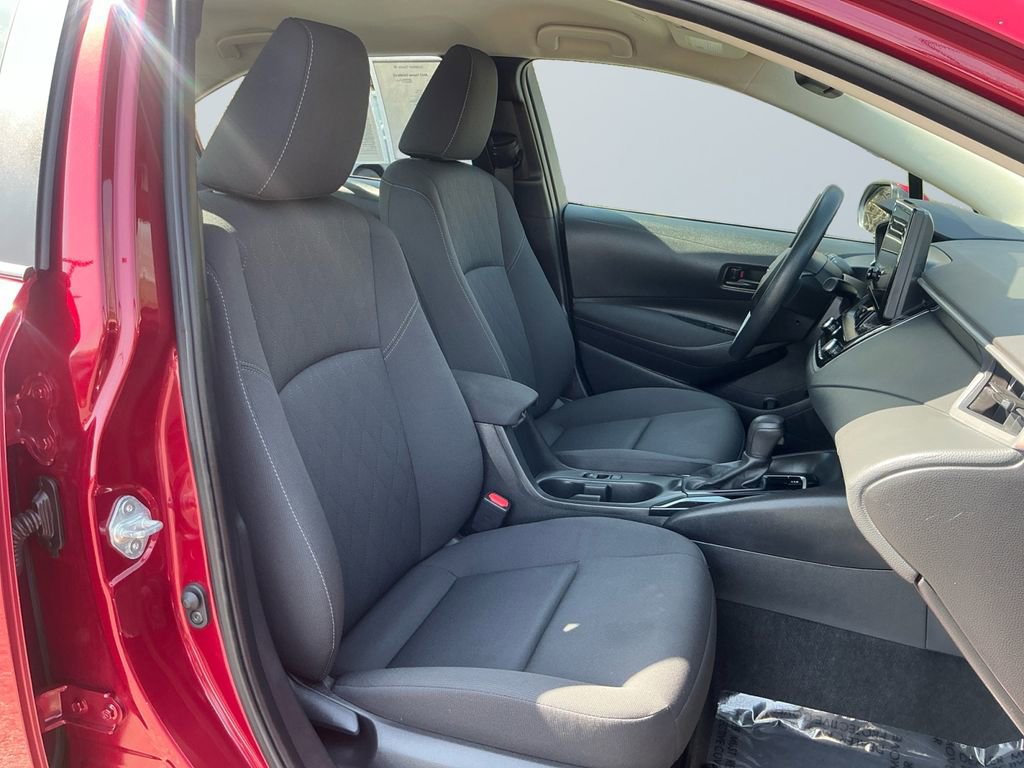 Used 2023 Toyota Corolla LE FWD image 17