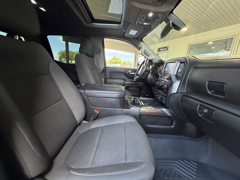 Used 2021 Chevrolet Silverado 1500 RST AWD/4WD image 14