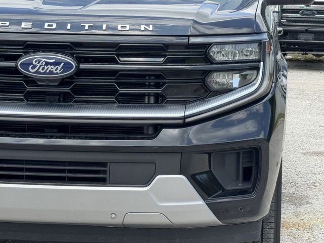 Used 2025 Ford Expedition Max Platinum AWD/4WD image 8
