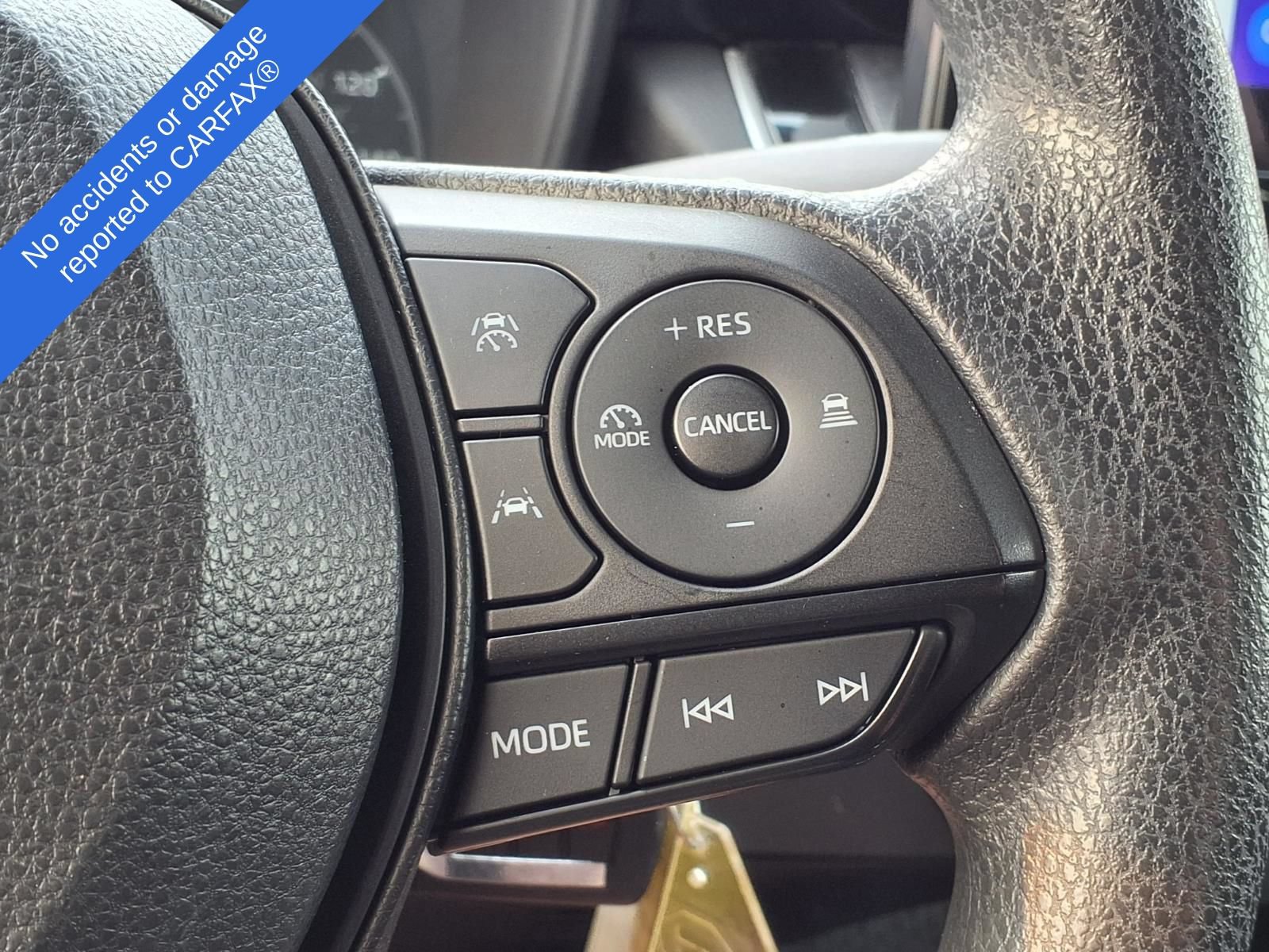 Used 2024 Toyota Corolla LE AWD/4WD image 27