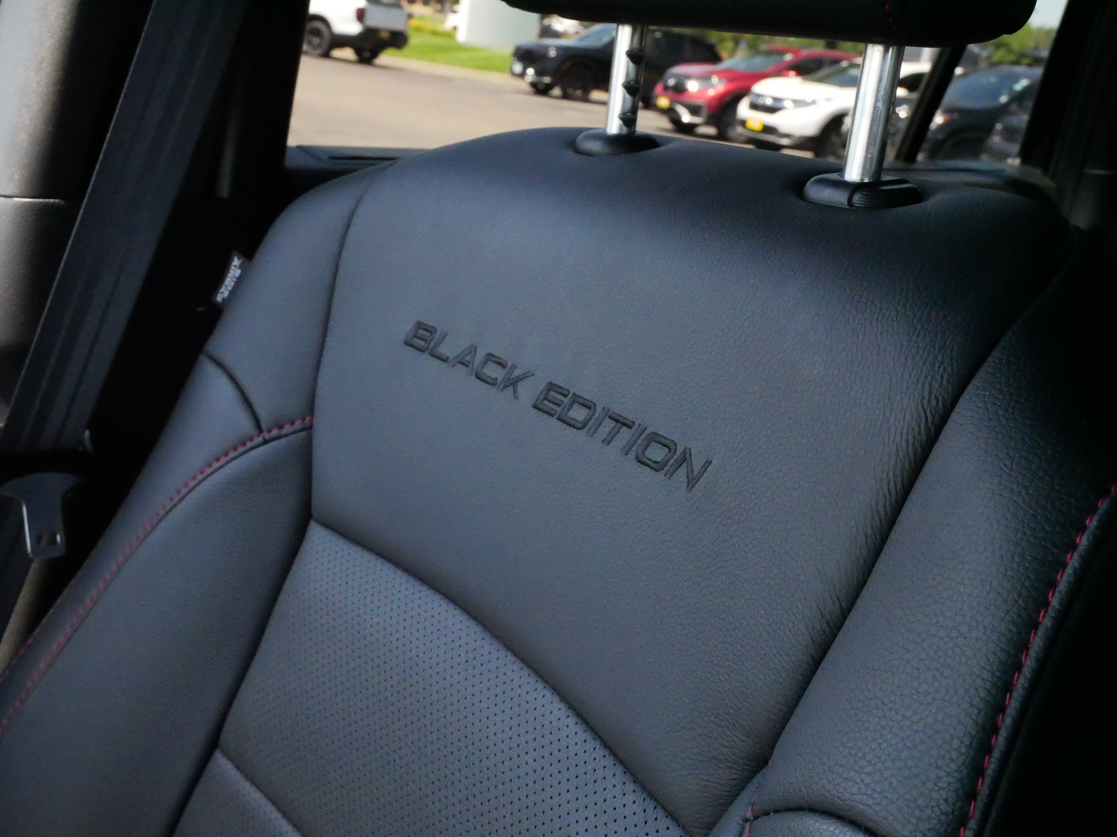 Used 2024 Honda Passport Black Edition image 35