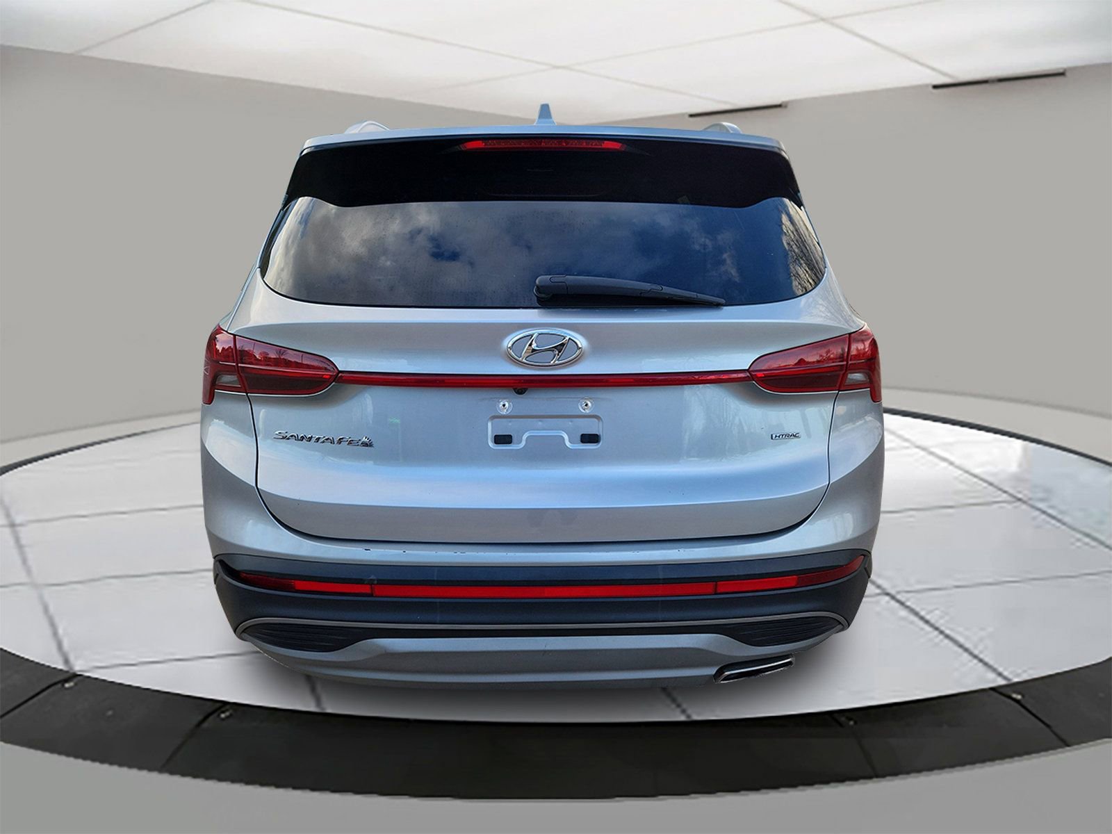 Used 2023 Hyundai Santa Fe SEL image 4