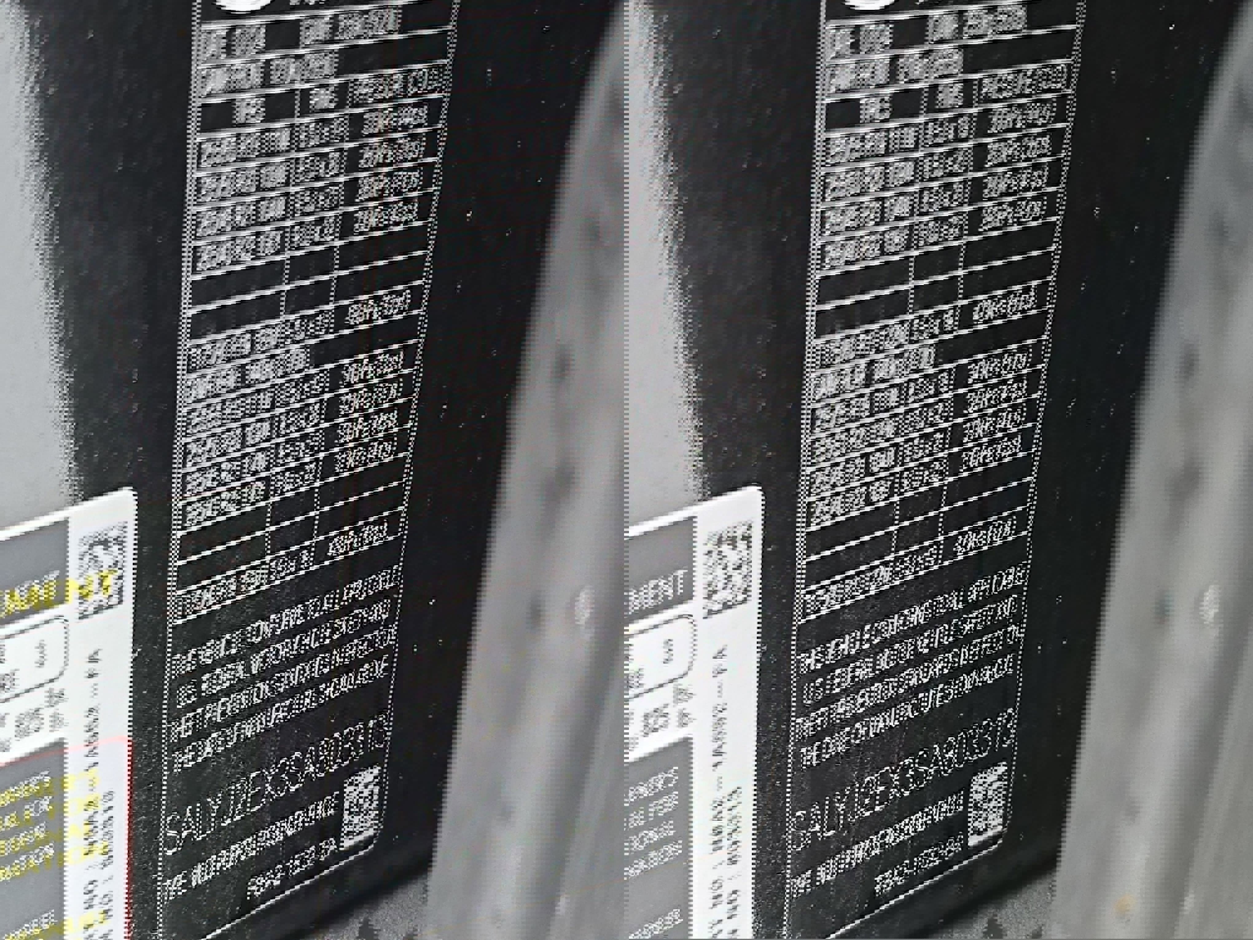 Used 2025 Land Rover Range Rover Velar S image 36