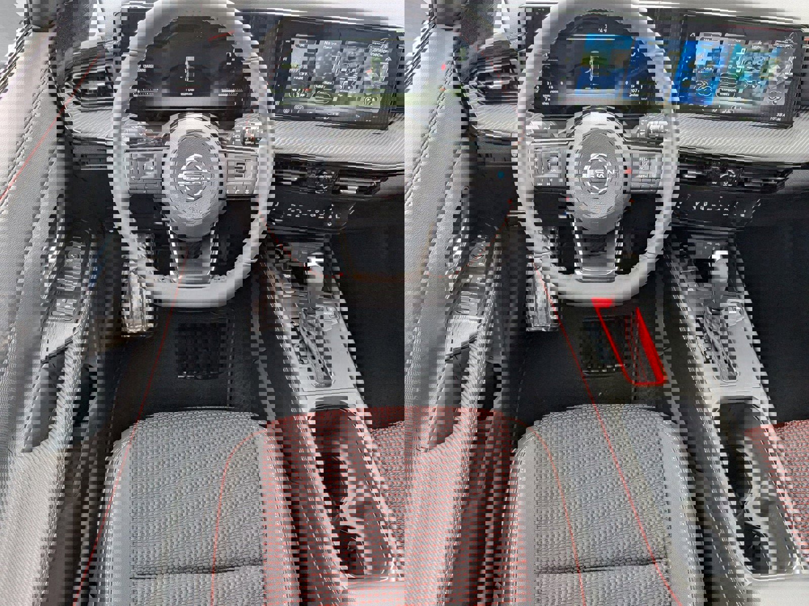 New 2026 Nissan Kicks SR w/ Cold Weather Package FWD image 9