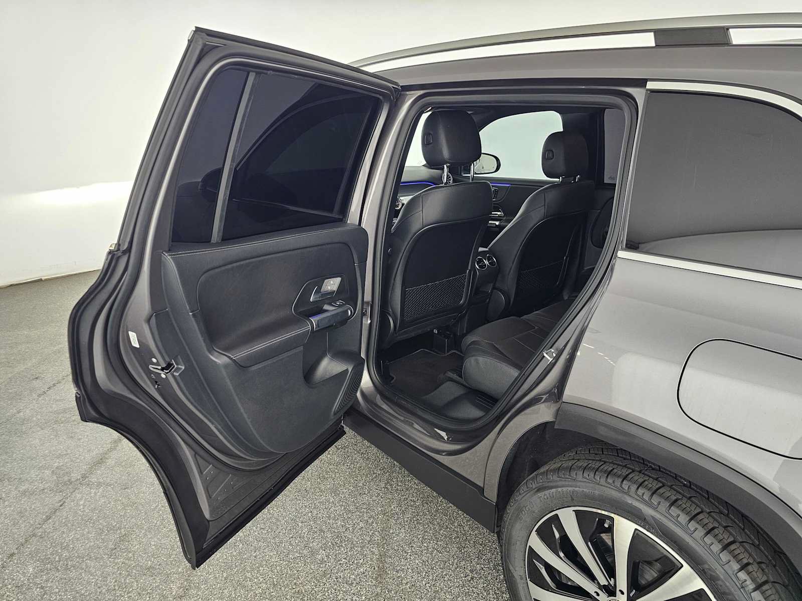 Used 2022 Mercedes-Benz GLB 250 image 15