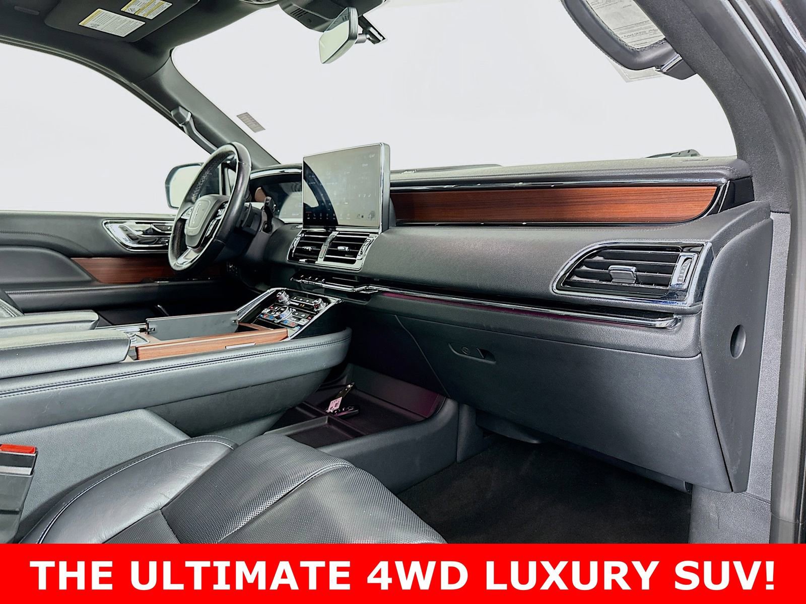 Used 2023 Lincoln Navigator Reserve AWD/4WD image 28
