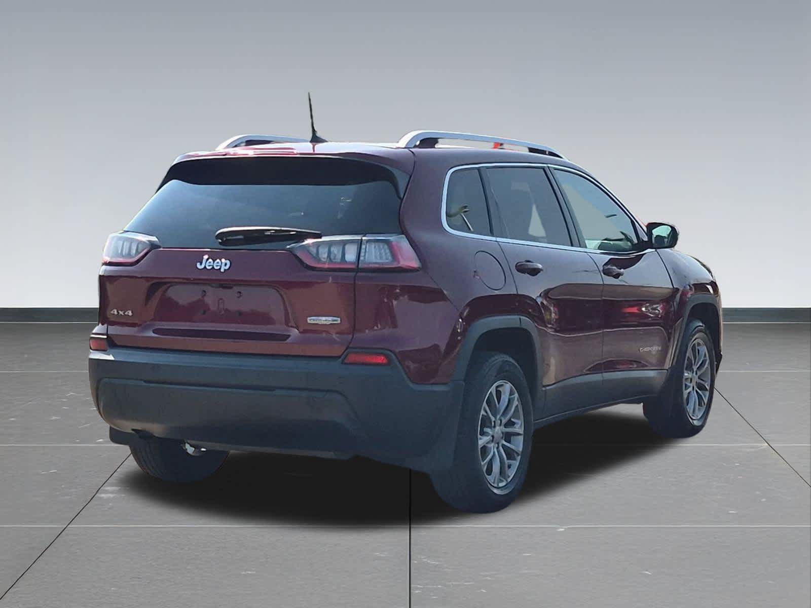 Used 2019 Jeep Cherokee Latitude Plus w/ Comfort/Convenience Group AWD/4WD image 6