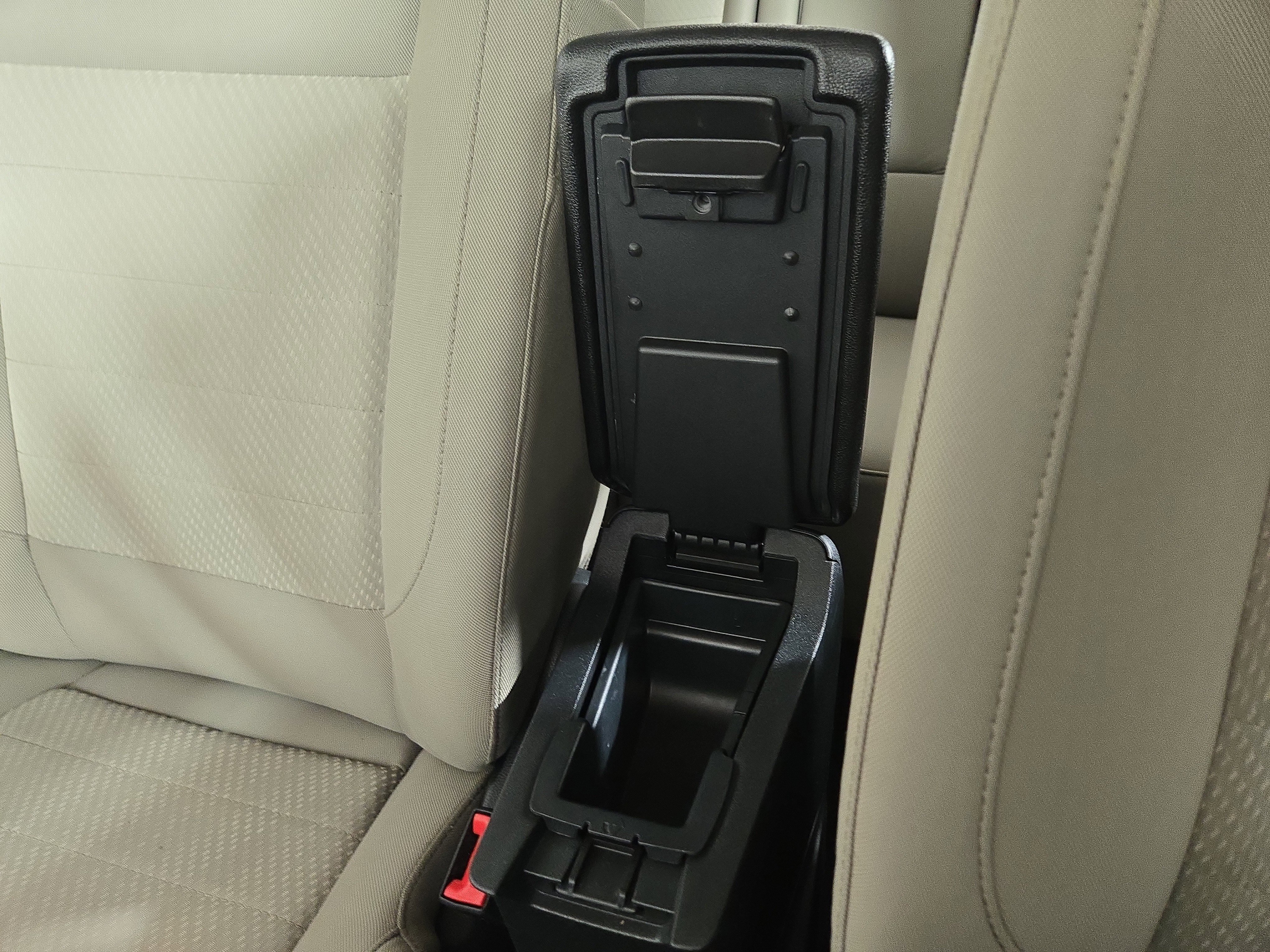 Used 2018 Ford EcoSport S image 22