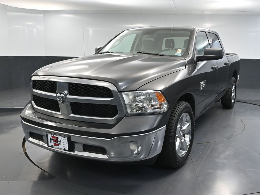 Used 2019 RAM 1500 ST w/ SXT Plus Group AWD/4WD image 12