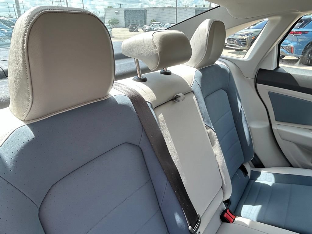 New 2026 Volkswagen Jetta SE FWD image 38