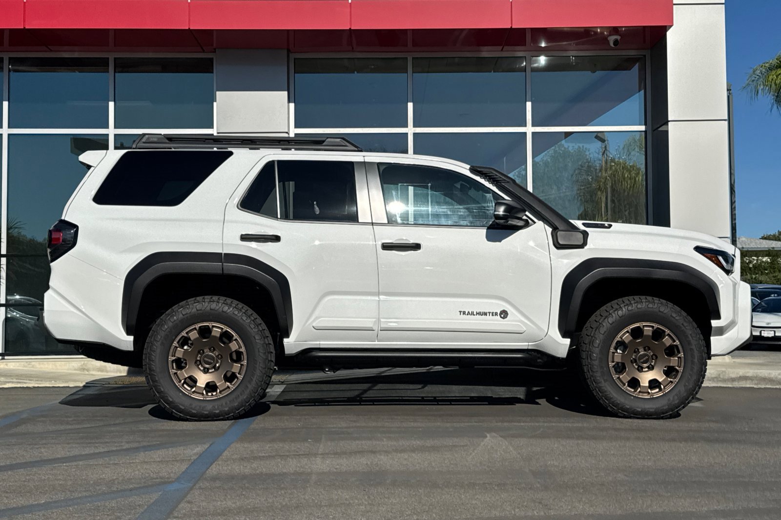 Certified 2025 Toyota 4Runner Trailhunter image 4