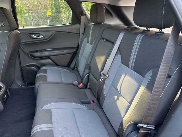 Used 2024 Chevrolet Blazer LT w/ Convenience Package FWD image 23
