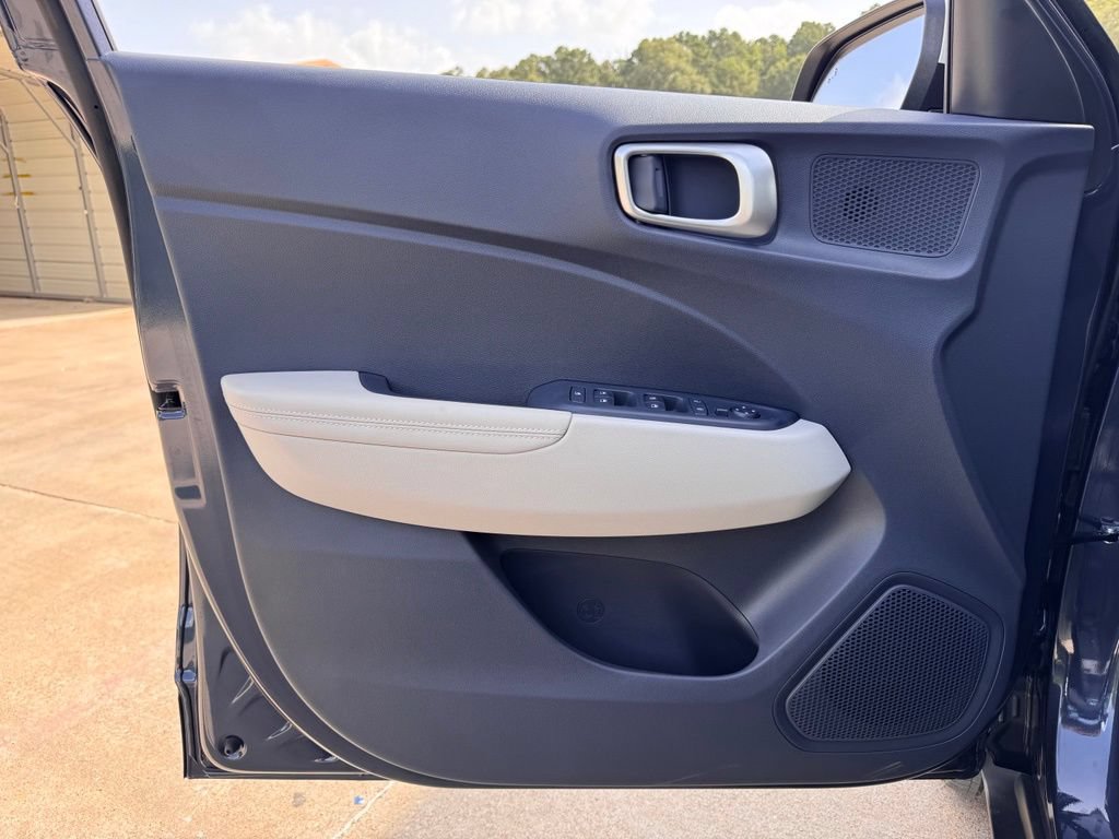 New 2026 Hyundai Venue SEL FWD image 20