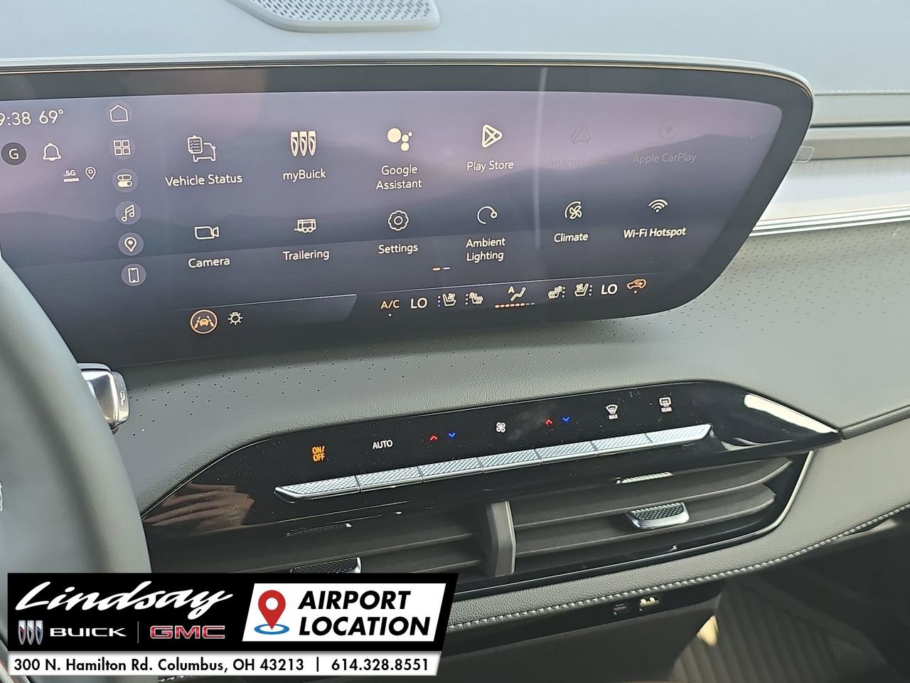 New 2026 Buick Enclave Avenir w/ LPO, Floor Liner Package image 13