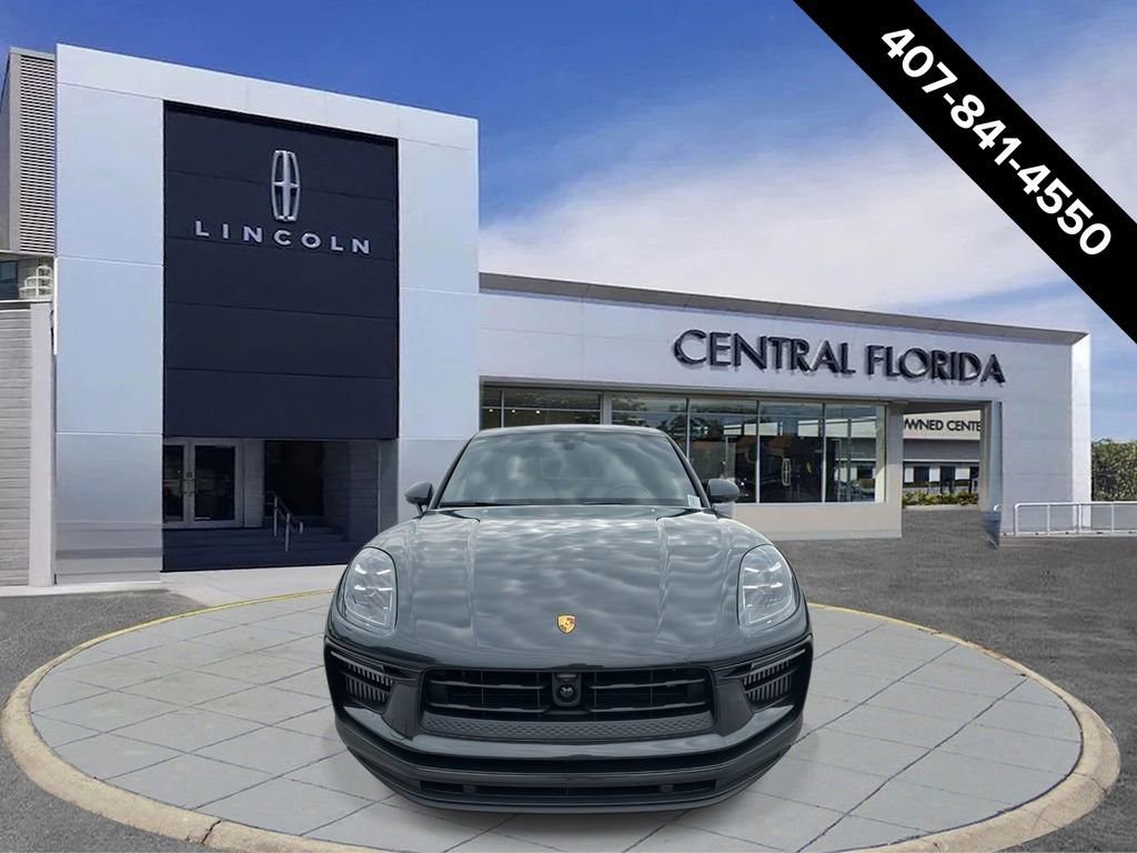 Used 2023 Porsche Macan S image 2