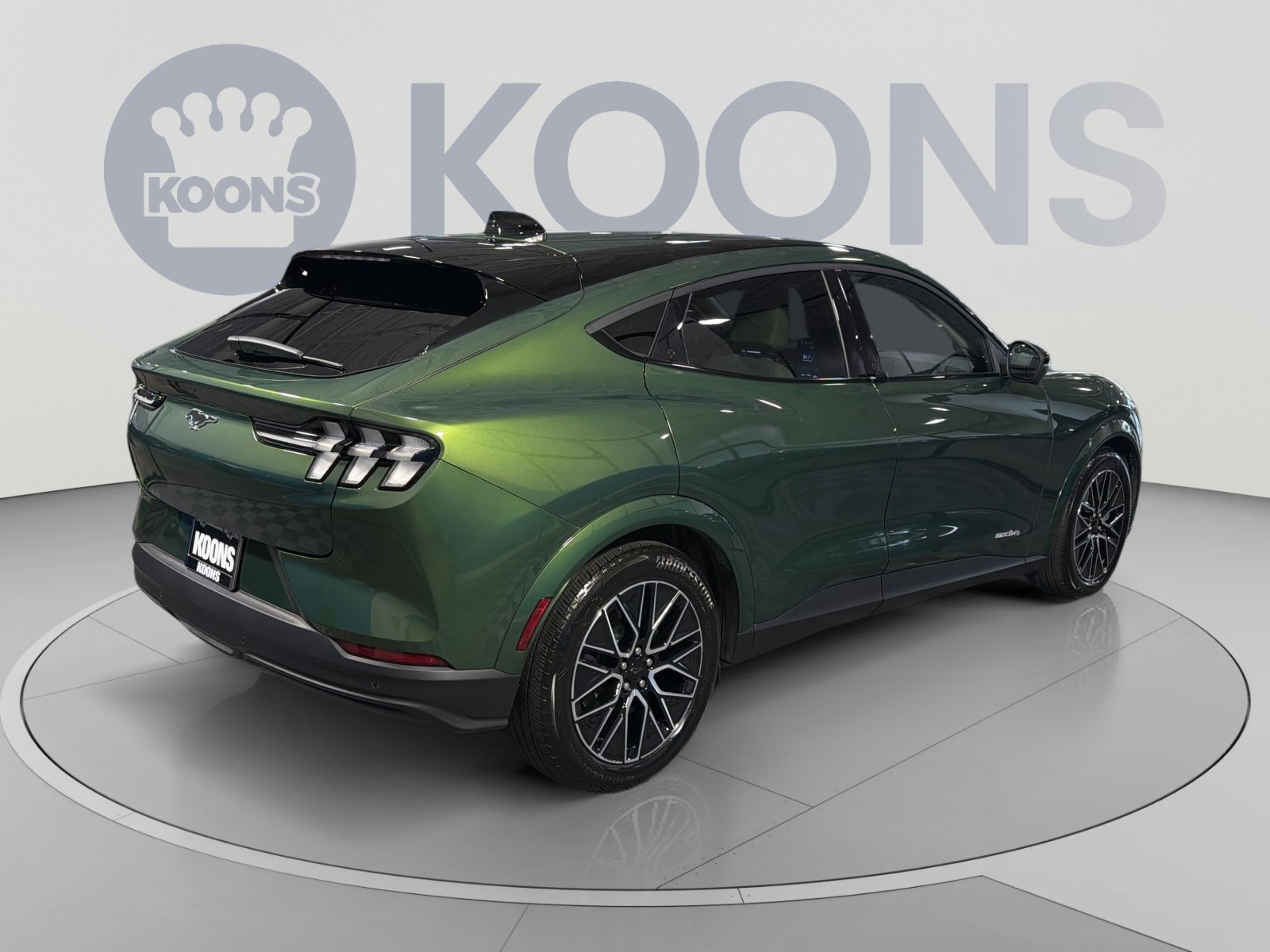 Used 2025 Ford Mustang Mach-E Premium AWD/4WD image 7