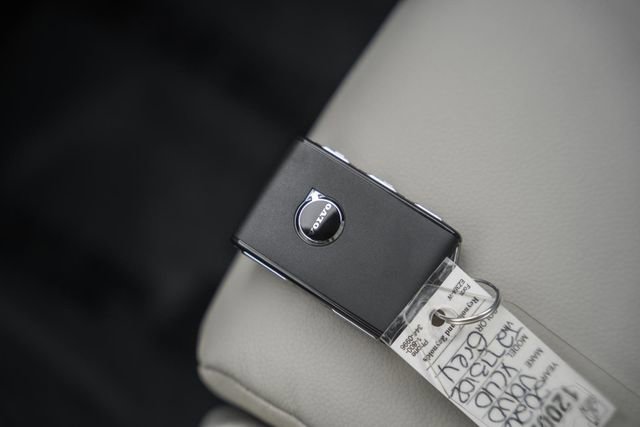 New 2026 Volvo XC40 B5 Ultra w/ Protection Package Premier image 45