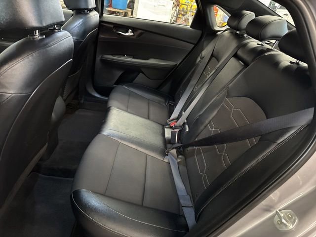 Used 2023 Kia Forte GT-Line w/ GT-Line Premium Package FWD image 21