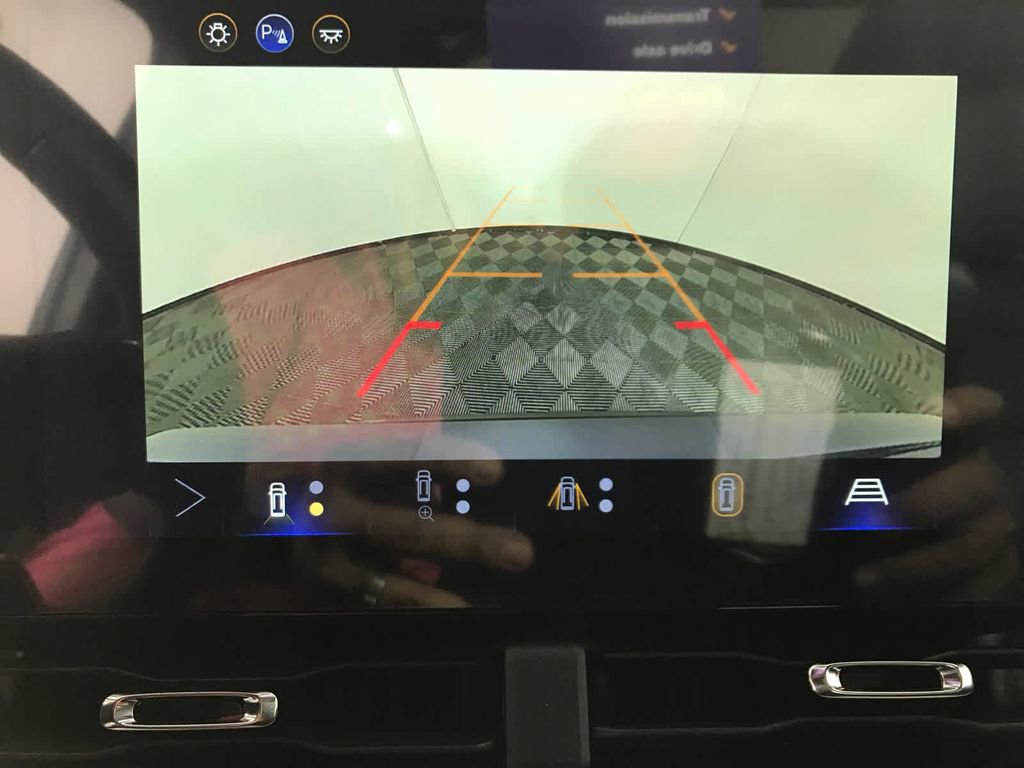 New 2026 Chevrolet Equinox LT w/ Convenience Package II image 41