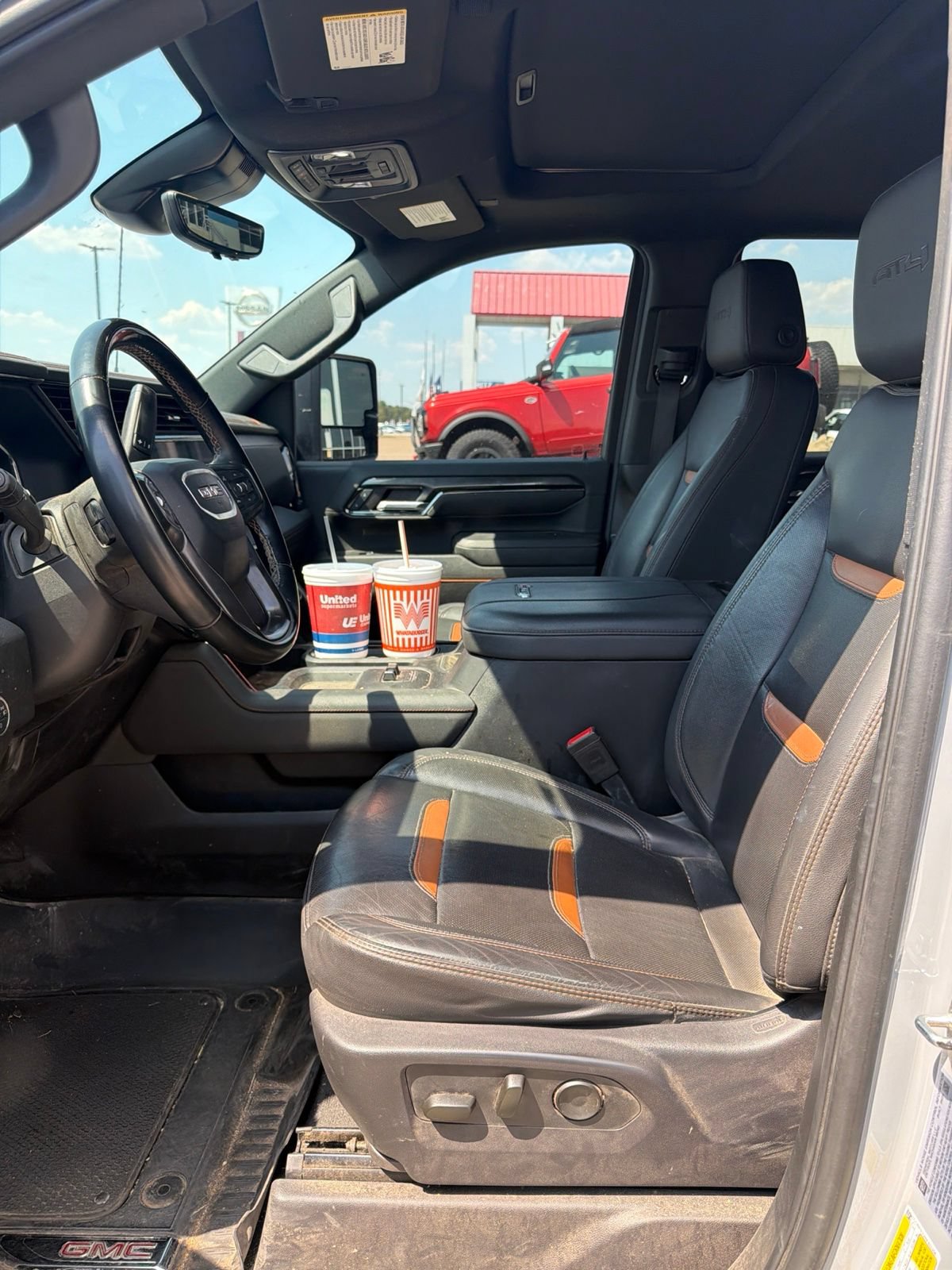 Used 2024 GMC Sierra 2500 AT4 w/ AT4 Premium Plus Package AWD/4WD image 13
